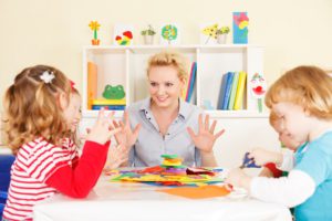 Become a preschool assistant through online training