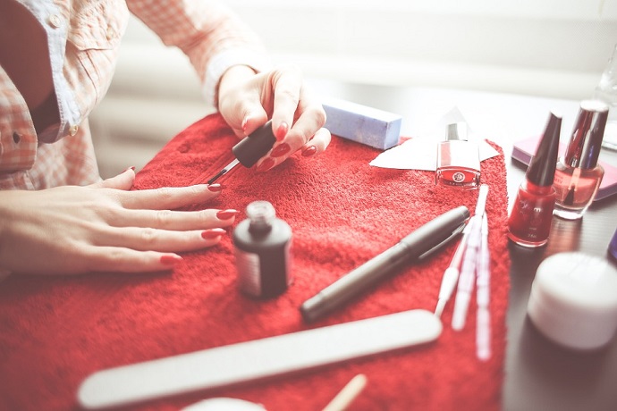 Discover how to become a qualified nail technician